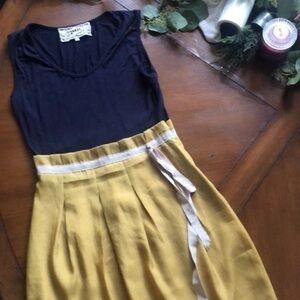 Pink Martini dress XS yellow and navy classic dress